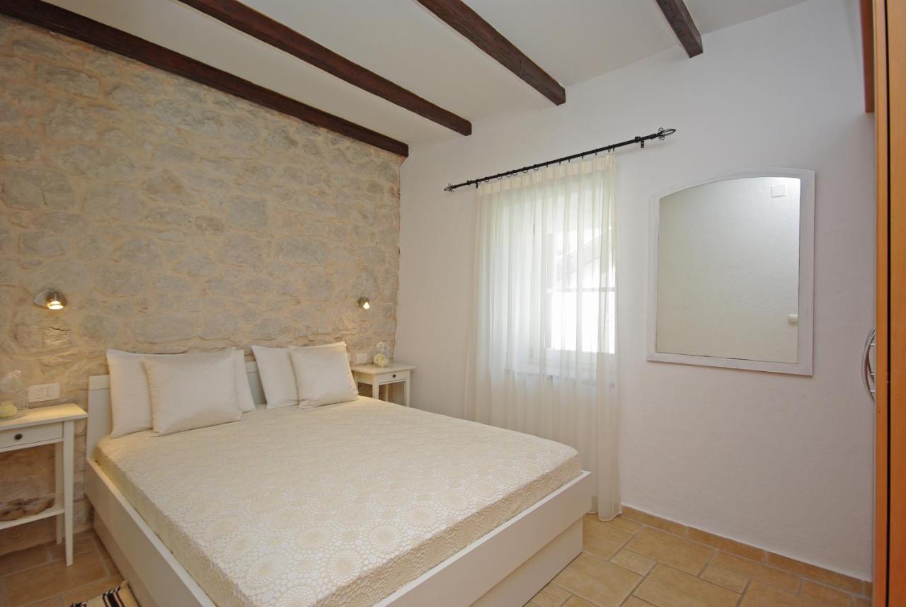 Steinhaus Dalmatien Apartment Podaca Luaran gambar