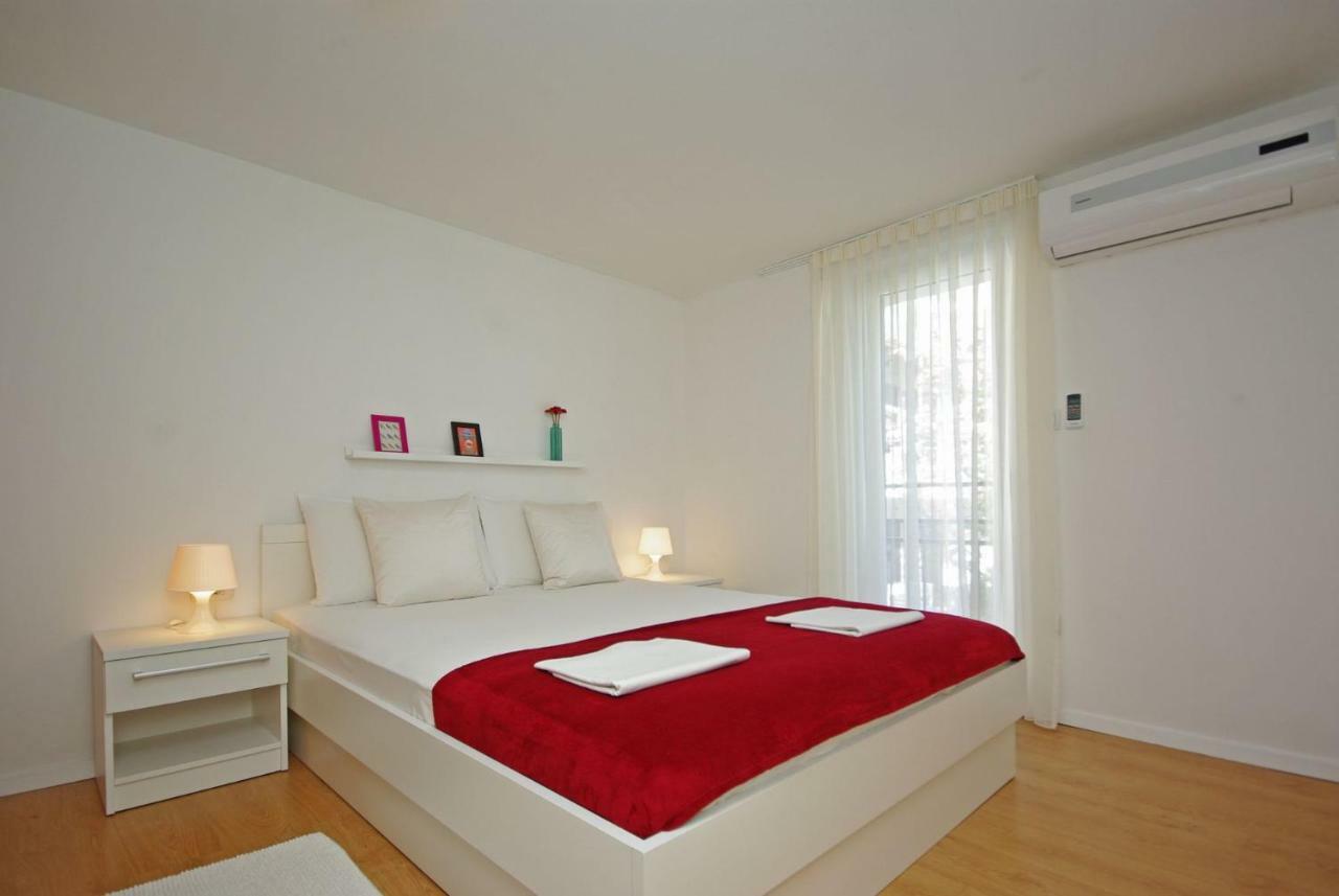 Steinhaus Dalmatien Apartment Podaca Luaran gambar